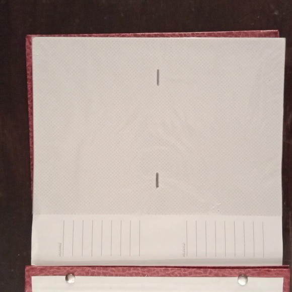 Red photo album - Picture 5 of 8